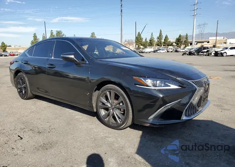 2020 Lexus Es 350 z USA, uszkodzony, nr VIN 58ADZ1B19LU076983